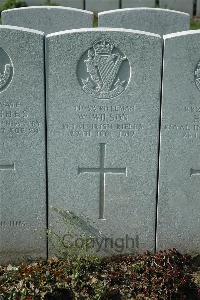 Bailleul Communal Cemetery Extension (Nord) - Wilson, W