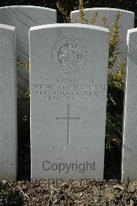 Bailleul Communal Cemetery Extension (Nord) - Wodehouse, Arthur John