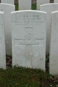 Bailleul Communal Cemetery Extension (Nord) - Woffendale, N