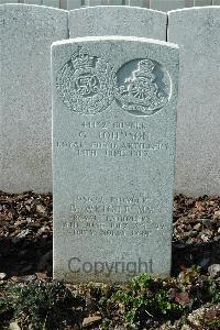 Bailleul Communal Cemetery Extension (Nord) - Wright, B