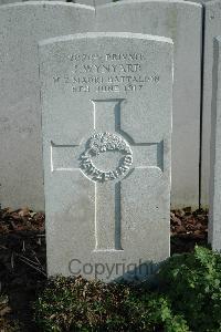 Bailleul Communal Cemetery Extension (Nord) - Wynyard, John