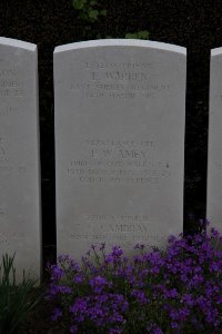 Bailleul Communal Cemetery (Nord) - Amey, Frederick