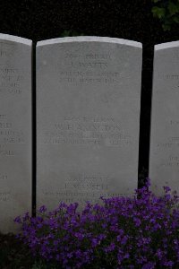 Bailleul Communal Cemetery (Nord) - Flaxington, William