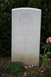 Beauval Communal Cemetery - Dickson, William Tillie