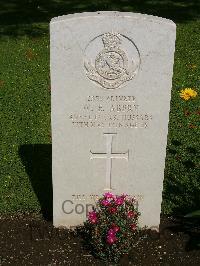 Cairo War Memorial Cemetery - Abery, Walter Ernest