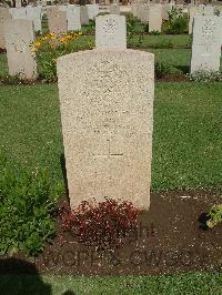 Cairo War Memorial Cemetery - Fisher, Leslie John