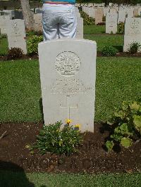 Cairo War Memorial Cemetery - Gilhespy, J W