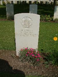 Cairo War Memorial Cemetery - McGowan, George
