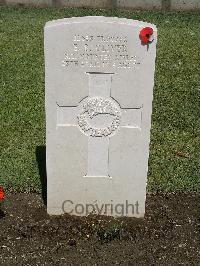 Cairo War Memorial Cemetery - Oliver, Ernest Bailey