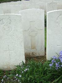 Doullens Communal Cemetery Extension No.1 - Arthur, Ernest William