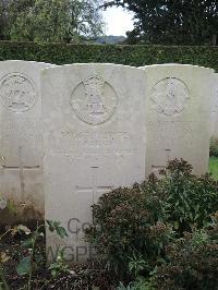 Doullens Communal Cemetery Extension No.1 - Allan, J