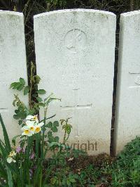 Doullens Communal Cemetery Extension No.1 - Drake, David