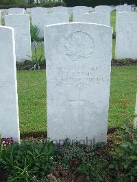 Doullens Communal Cemetery Extension No.1 - Todd, J J