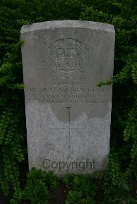 Esnes Communal Cemetery - Vandeleur, William Mountcharles
