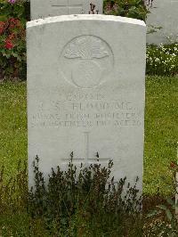 Ribecourt British Cemetery - Flood, Robert Samuel