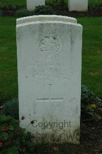 Cite Bonjean Military Cemetery Armentieres - Adams, J E