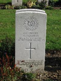 Cite Bonjean Military Cemetery Armentieres - Hayman, B