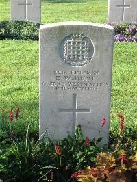 Cite Bonjean Military Cemetery Armentieres - Hunt, E W