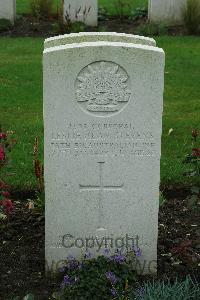 Cite Bonjean Military Cemetery Armentieres - Stevens, Leslie Alan
