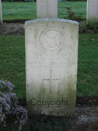 Cite Bonjean Military Cemetery Armentieres - Tweedy, Thomas Henry