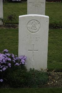 Philosophe British Cemetery Mazingarbe - Allen, W J