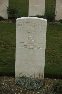 Philosophe British Cemetery Mazingarbe - Annison, Robert Stuart