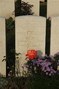 Philosophe British Cemetery Mazingarbe - Balls, A