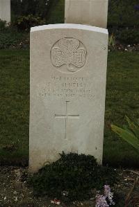 Philosophe British Cemetery Mazingarbe - Bentley, James Edward