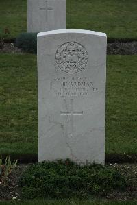 Philosophe British Cemetery Mazingarbe - Boardman, D P