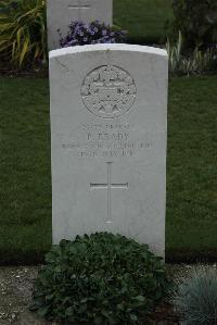 Philosophe British Cemetery Mazingarbe - Brady, P