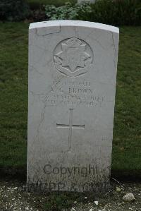 Philosophe British Cemetery Mazingarbe - Brown, A G