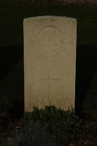 Philosophe British Cemetery Mazingarbe - Brown, David