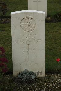 Philosophe British Cemetery Mazingarbe - Brown, H