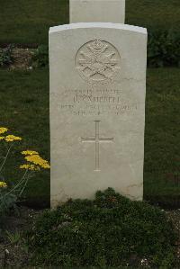 Philosophe British Cemetery Mazingarbe - Campbell, D