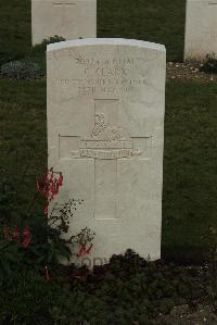 Philosophe British Cemetery Mazingarbe - Clark, C