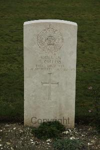 Philosophe British Cemetery Mazingarbe - Collins, Harry