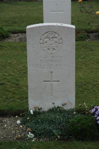 Philosophe British Cemetery Mazingarbe - Connors, P