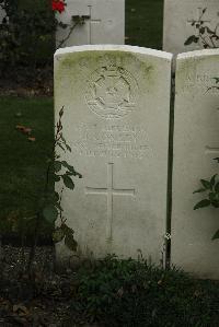 Philosophe British Cemetery Mazingarbe - Conrey, J