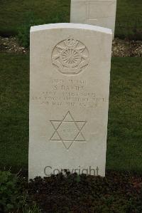 Philosophe British Cemetery Mazingarbe - Davies, Samuel