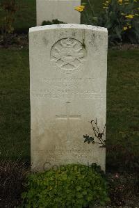 Philosophe British Cemetery Mazingarbe - Dean, A