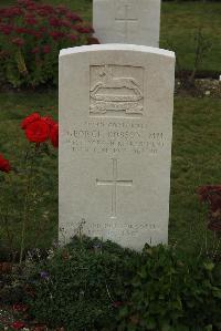 Philosophe British Cemetery Mazingarbe - Dobson, George