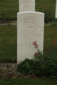Philosophe British Cemetery Mazingarbe - Dutson, A
