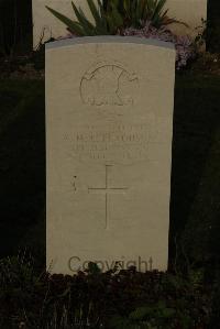Philosophe British Cemetery Mazingarbe - Ferguson, A M C