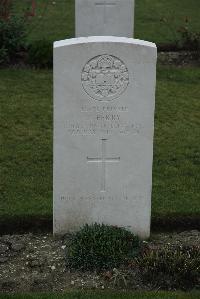 Philosophe British Cemetery Mazingarbe - Ferry, P