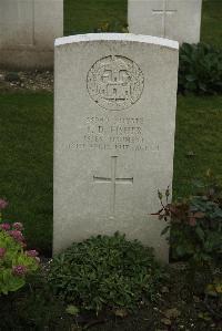 Philosophe British Cemetery Mazingarbe - Fisher, Thomas Donald