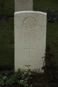 Philosophe British Cemetery Mazingarbe - Foot, William Douglas