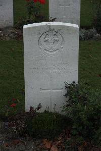 Philosophe British Cemetery Mazingarbe - Garey, W A V