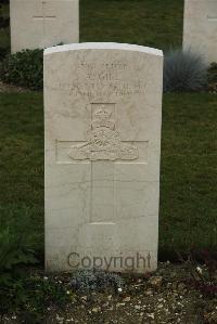 Philosophe British Cemetery Mazingarbe - Gill, Andrew