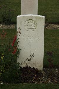 Philosophe British Cemetery Mazingarbe - Grant, Percy