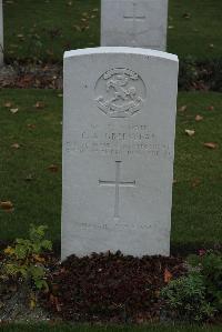 Philosophe British Cemetery Mazingarbe - Greenleaf, Clifford Abraham